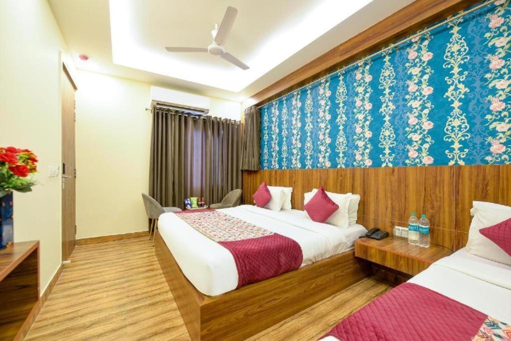 Hotel Rosewood Near Delhi Airport New Delhi Bagian luar foto